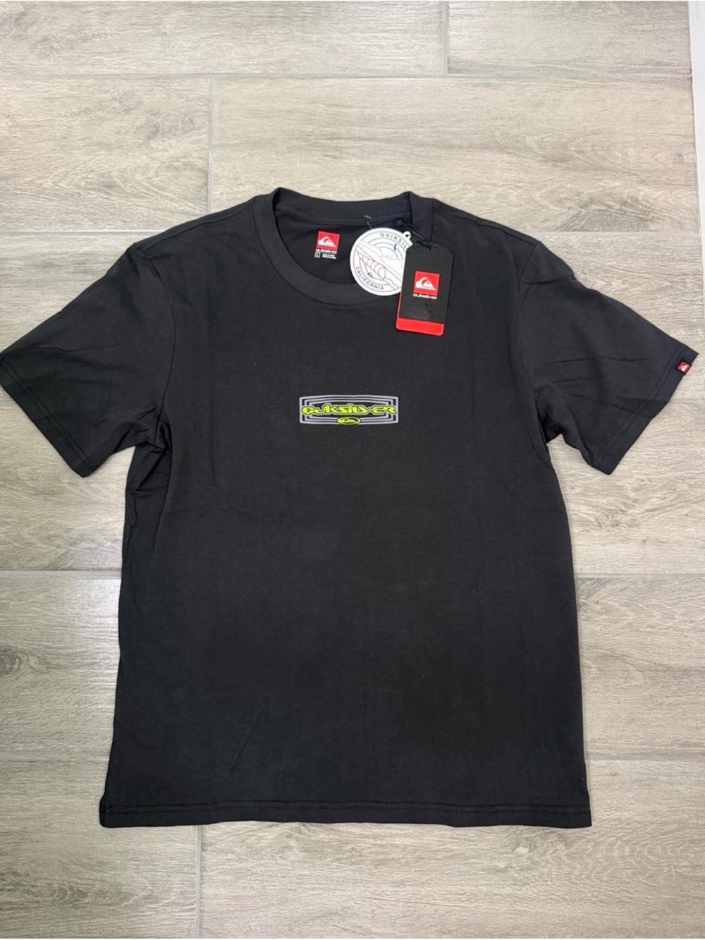 Quiksilver y2k Black Short-Sleeve Logo Tee